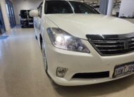 2012 TOYOTA CROWN HYBRID GWS204