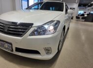 2012 TOYOTA CROWN HYBRID GWS204