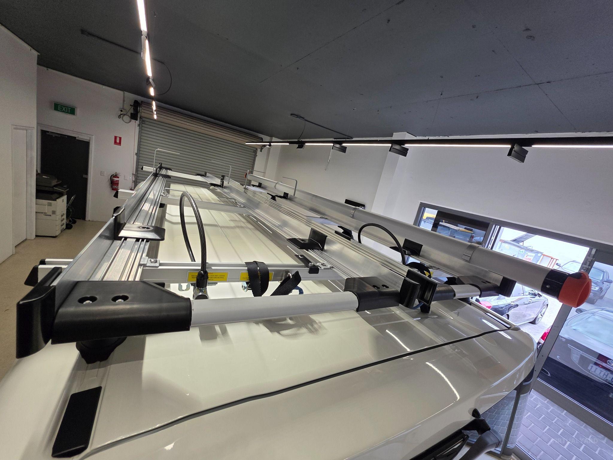 2024 TOYOTA HIACE LWB (4 DOOR OPTION) GDH300R