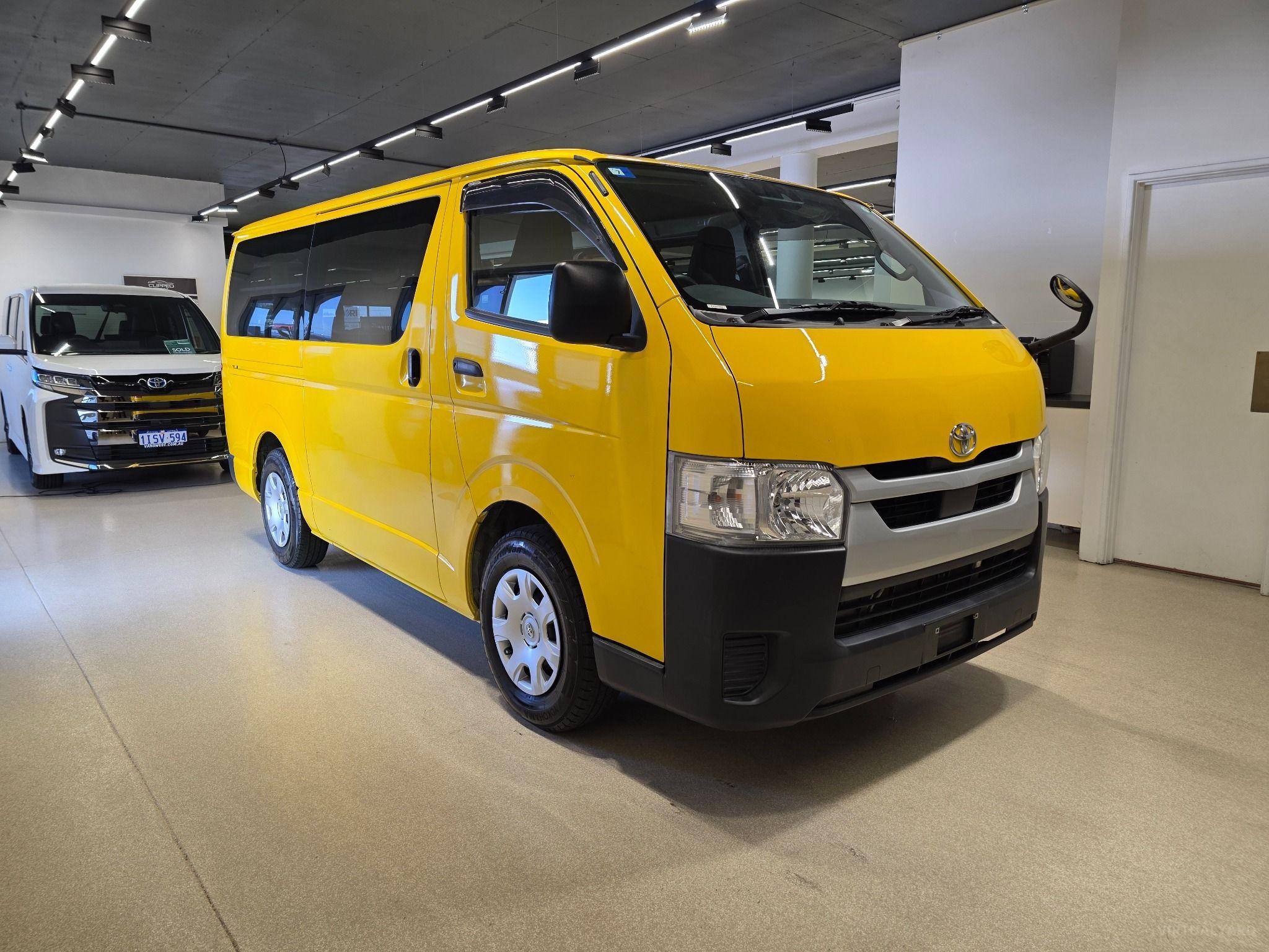 2020 TOYOTA HIACE GDH201