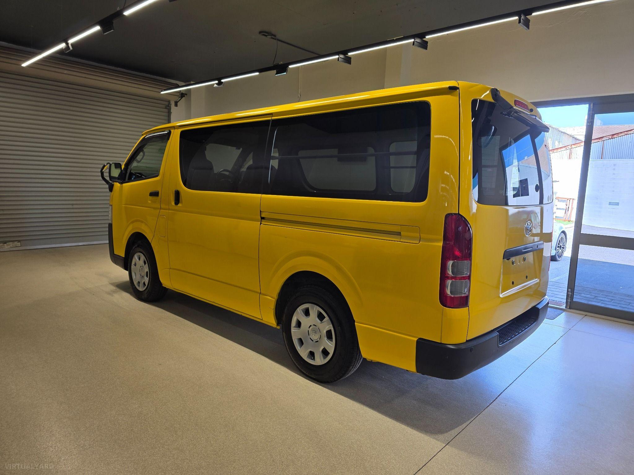 2020 TOYOTA HIACE GDH201