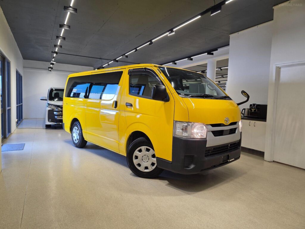 2020 TOYOTA HIACE GDH201