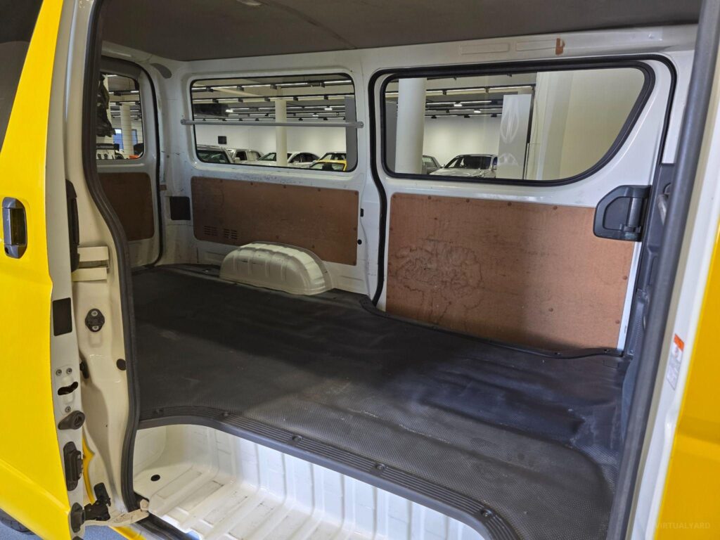 2020 TOYOTA HIACE GDH201