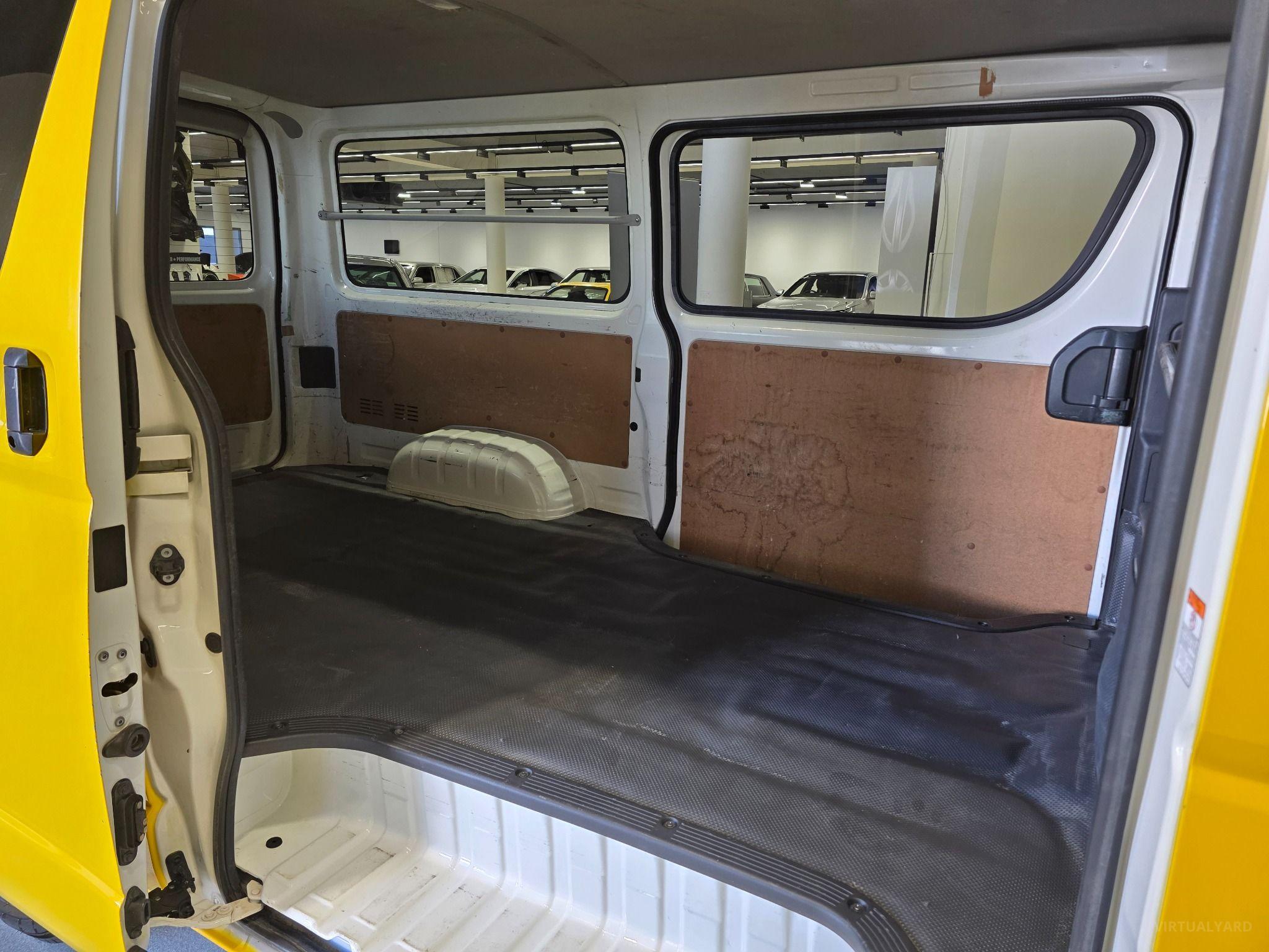 2020 TOYOTA HIACE GDH201