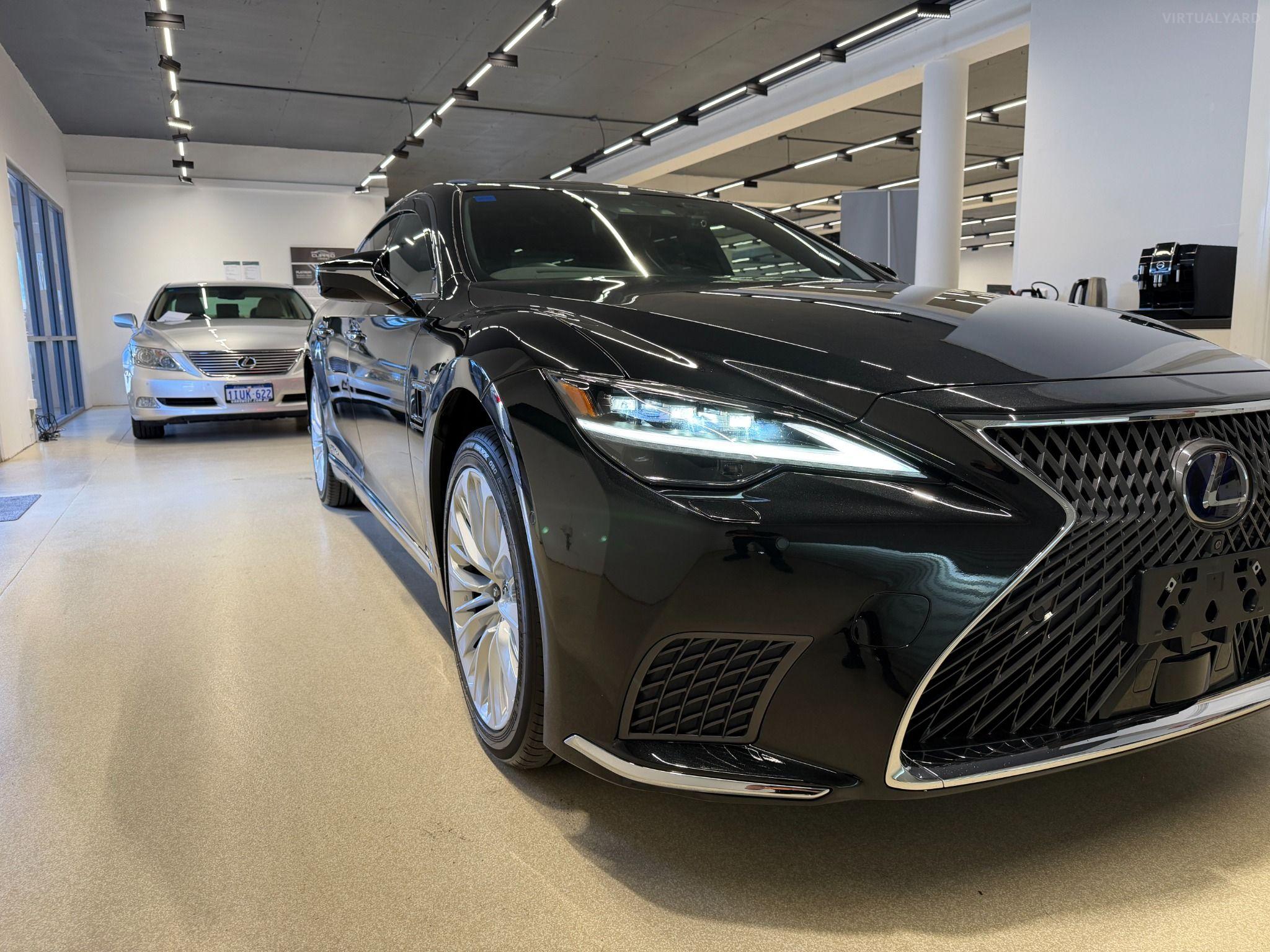 2022 LEXUS LS500h VERSION L ADVANCED DRIVE GVF55