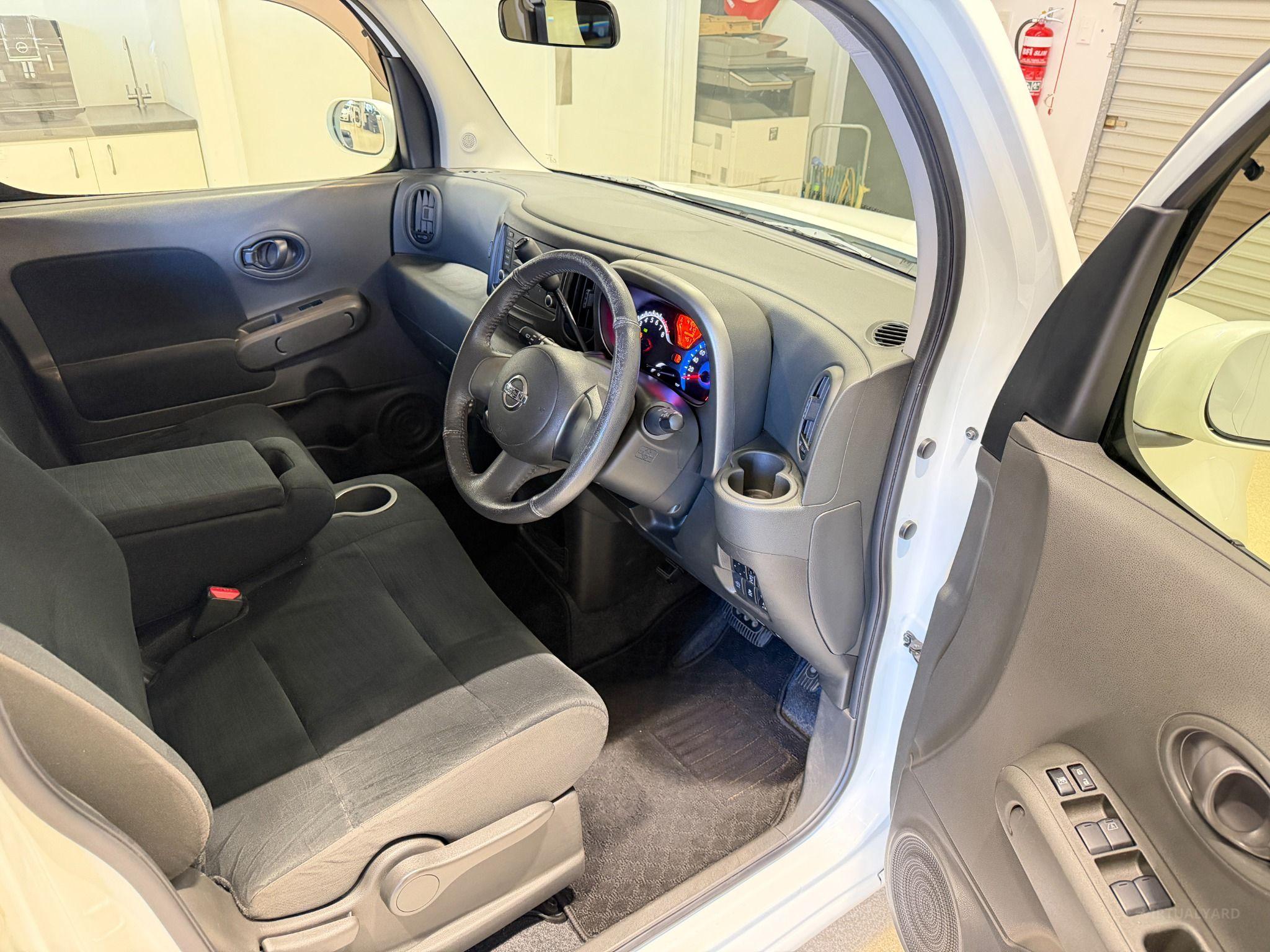 2017 Nissan Cube 15X Z12