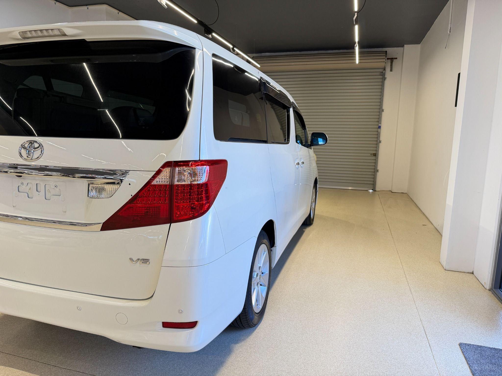 2011 TOYOTA ALPHARD V6 GGH20