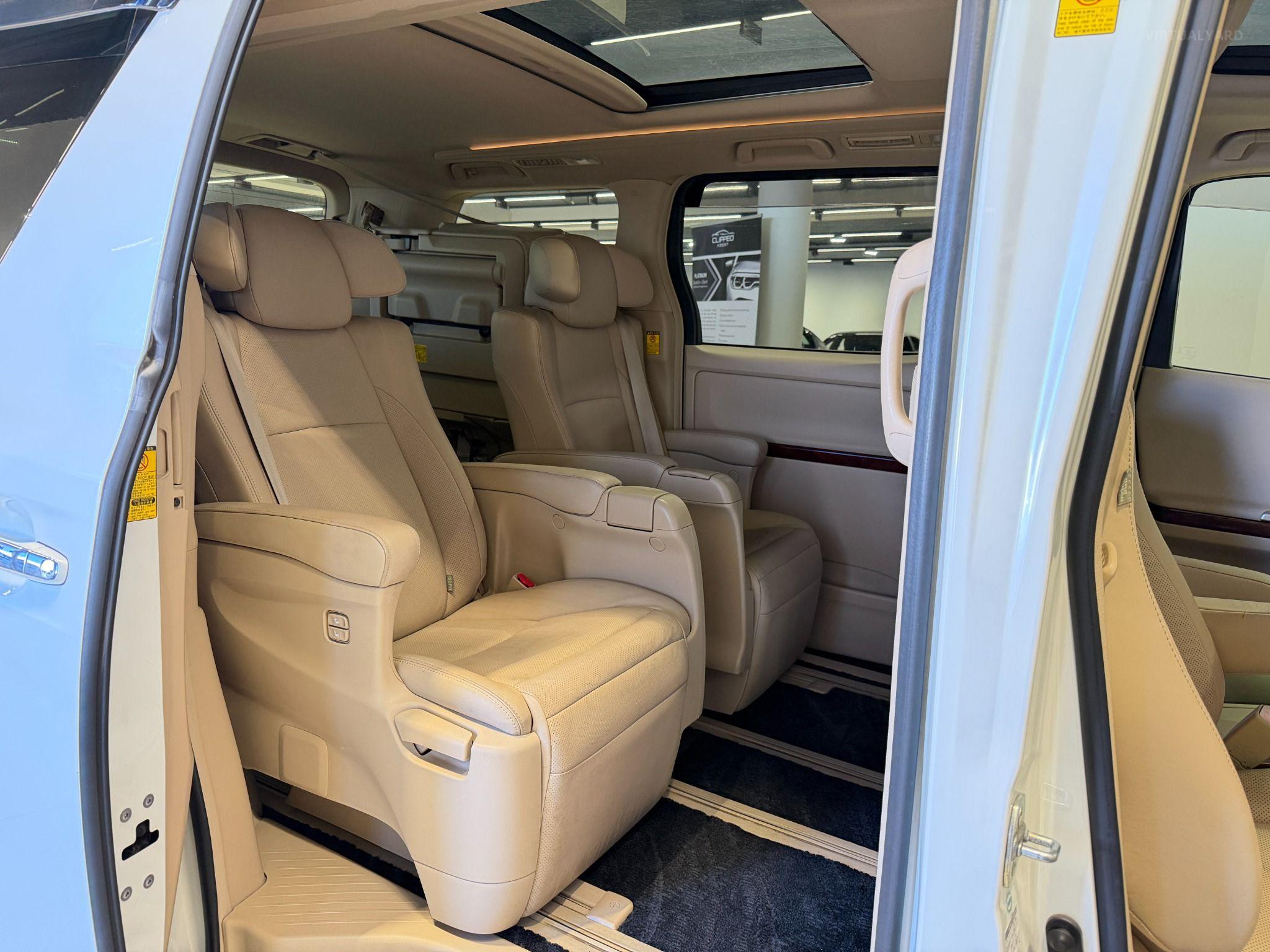 2011 TOYOTA ALPHARD V6 GGH20
