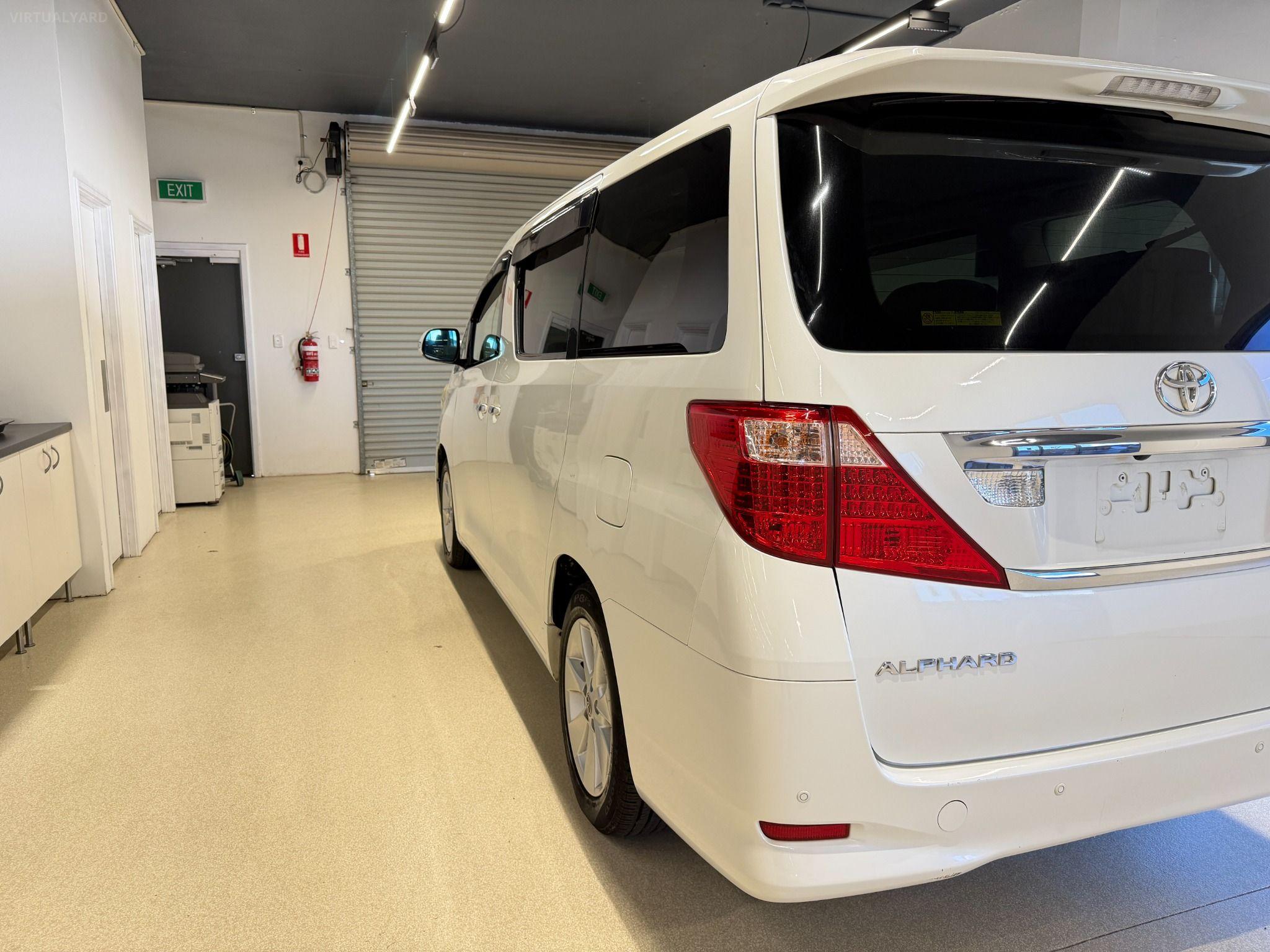 2011 TOYOTA ALPHARD V6 GGH20