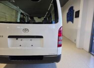 2024 TOYOTA HIACE DX TRH200