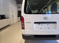2024 TOYOTA HIACE DX TRH200