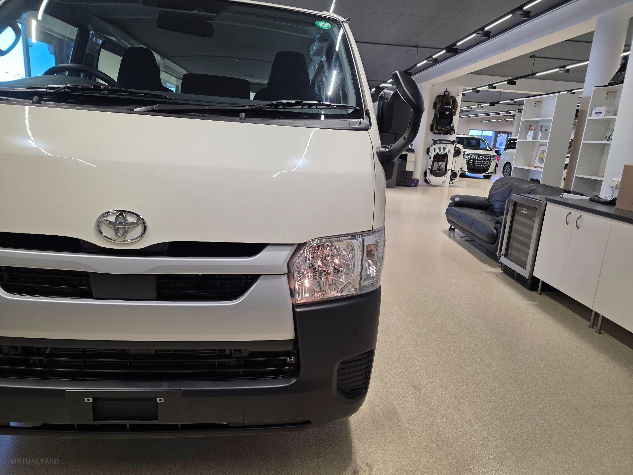 2024 Toyota Hiace LONG DX TRH200