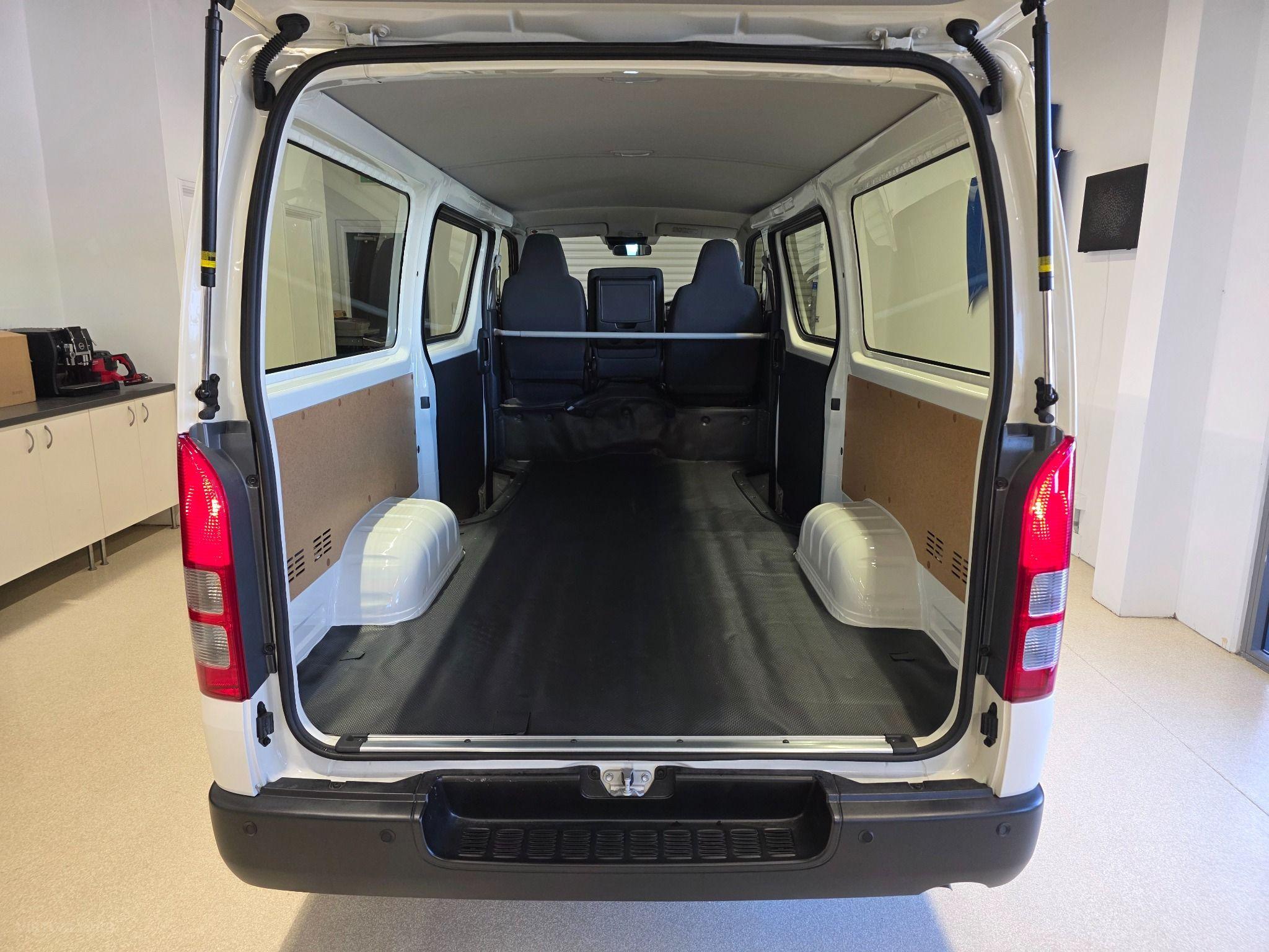 2024 Toyota Hiace LONG DX TRH200