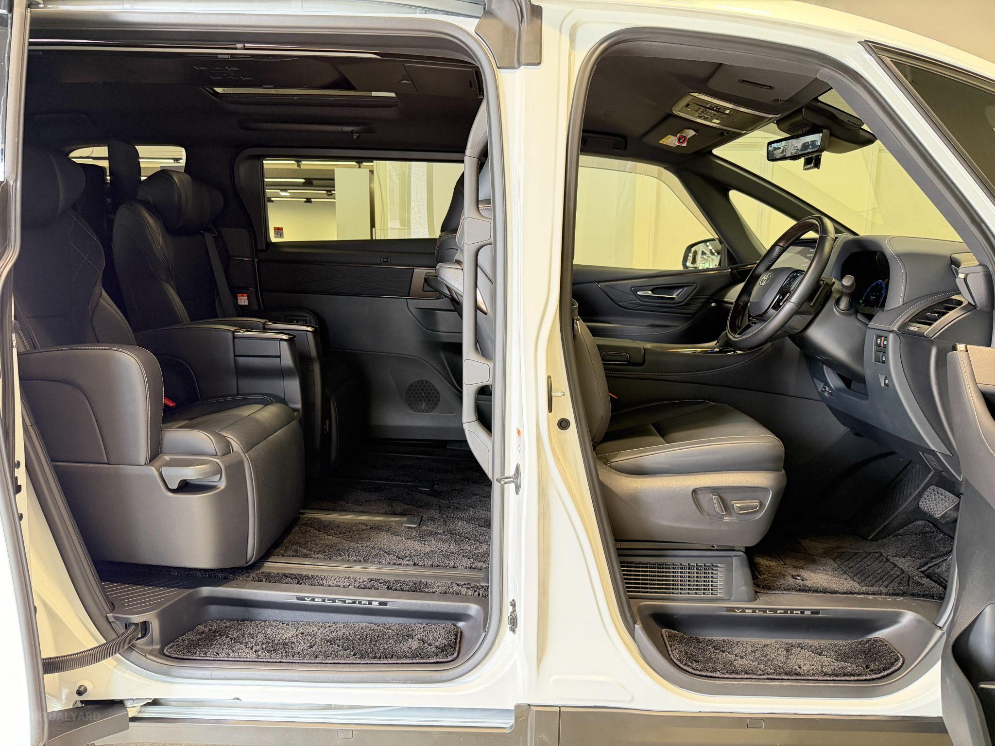 2024 TOYOTA VELLFIRE HYBRID AAHH40