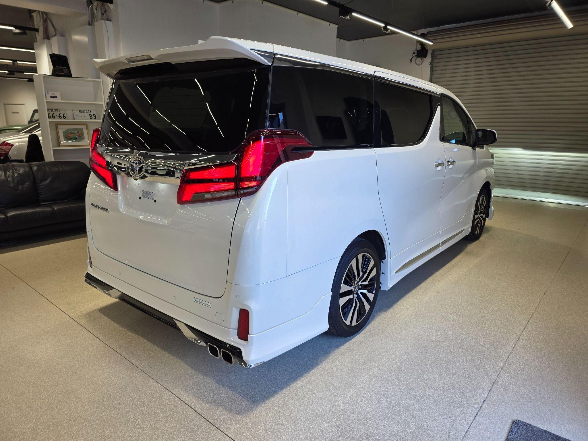 2022 TOYOTA ALPHARD AGH30