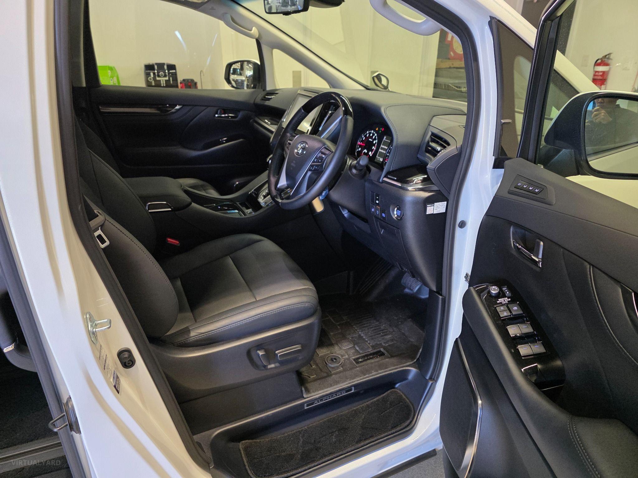 2022 TOYOTA ALPHARD AGH30