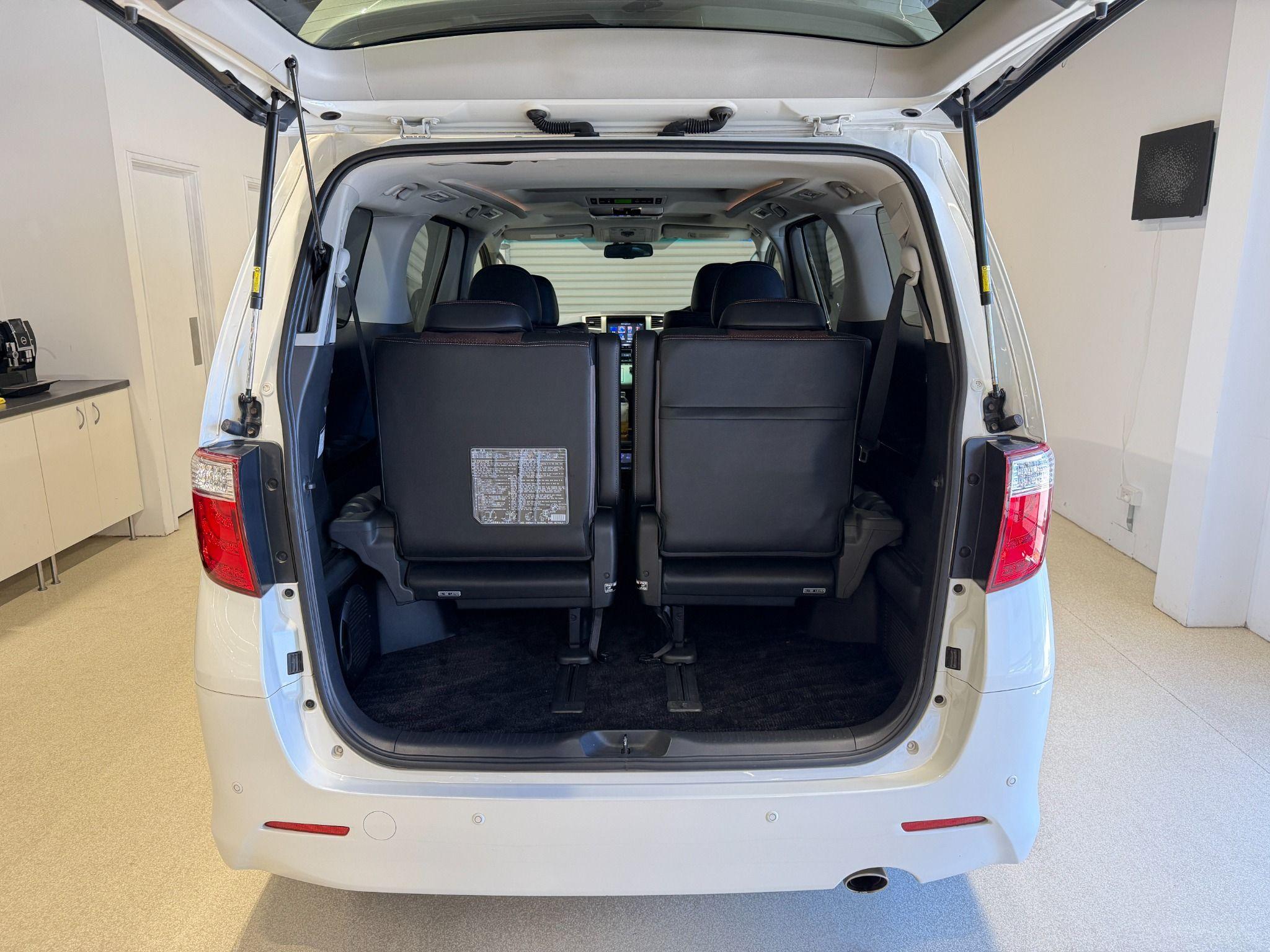 2013 TOYOTA ALPHARD V6 GGH20