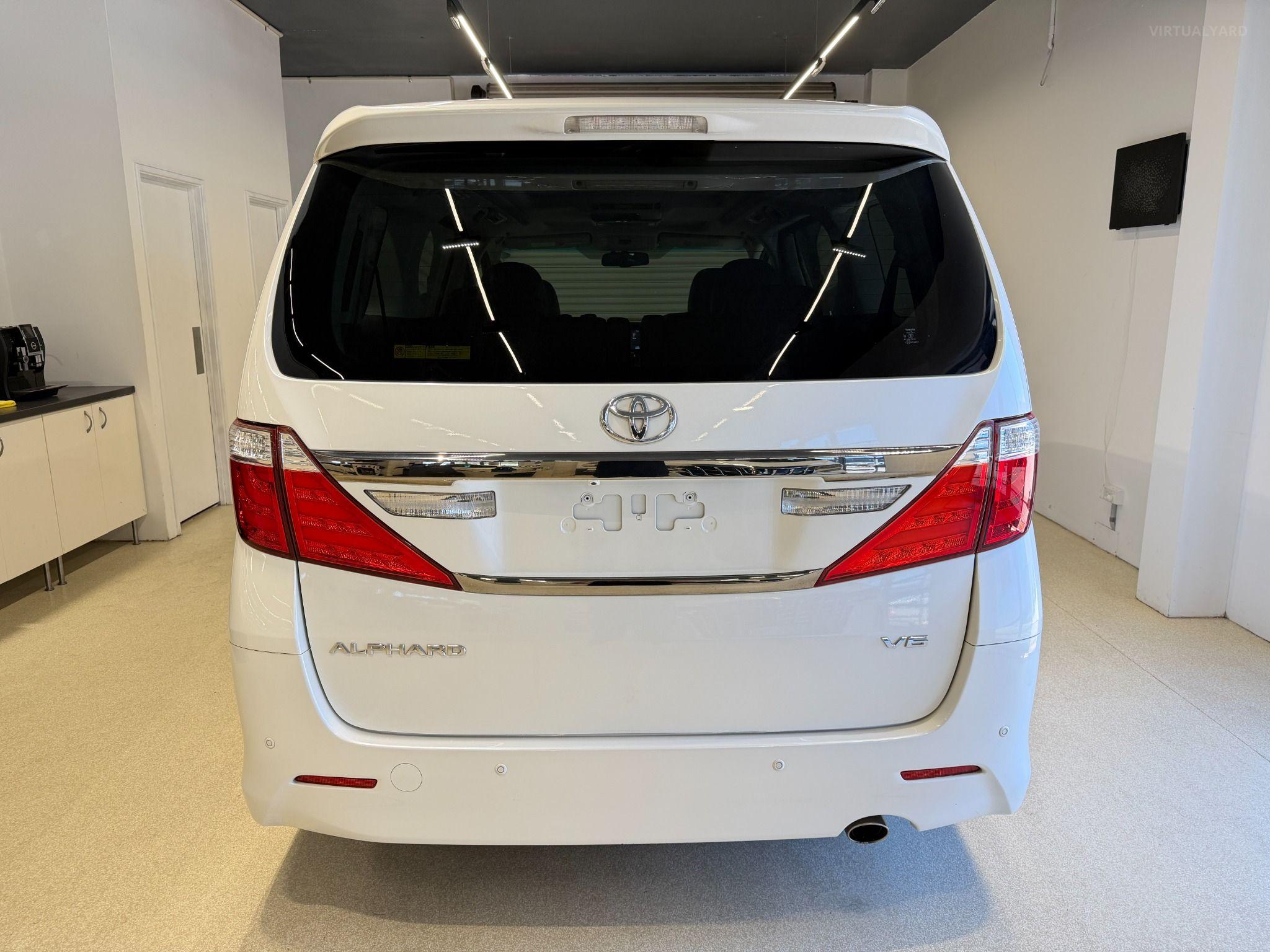 2013 TOYOTA ALPHARD V6 GGH20