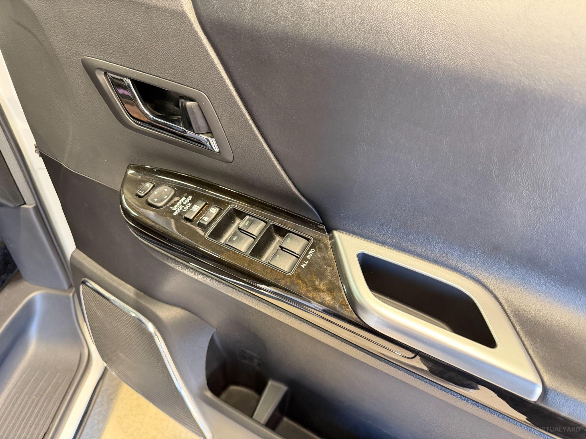 2013 TOYOTA ALPHARD V6 GGH20