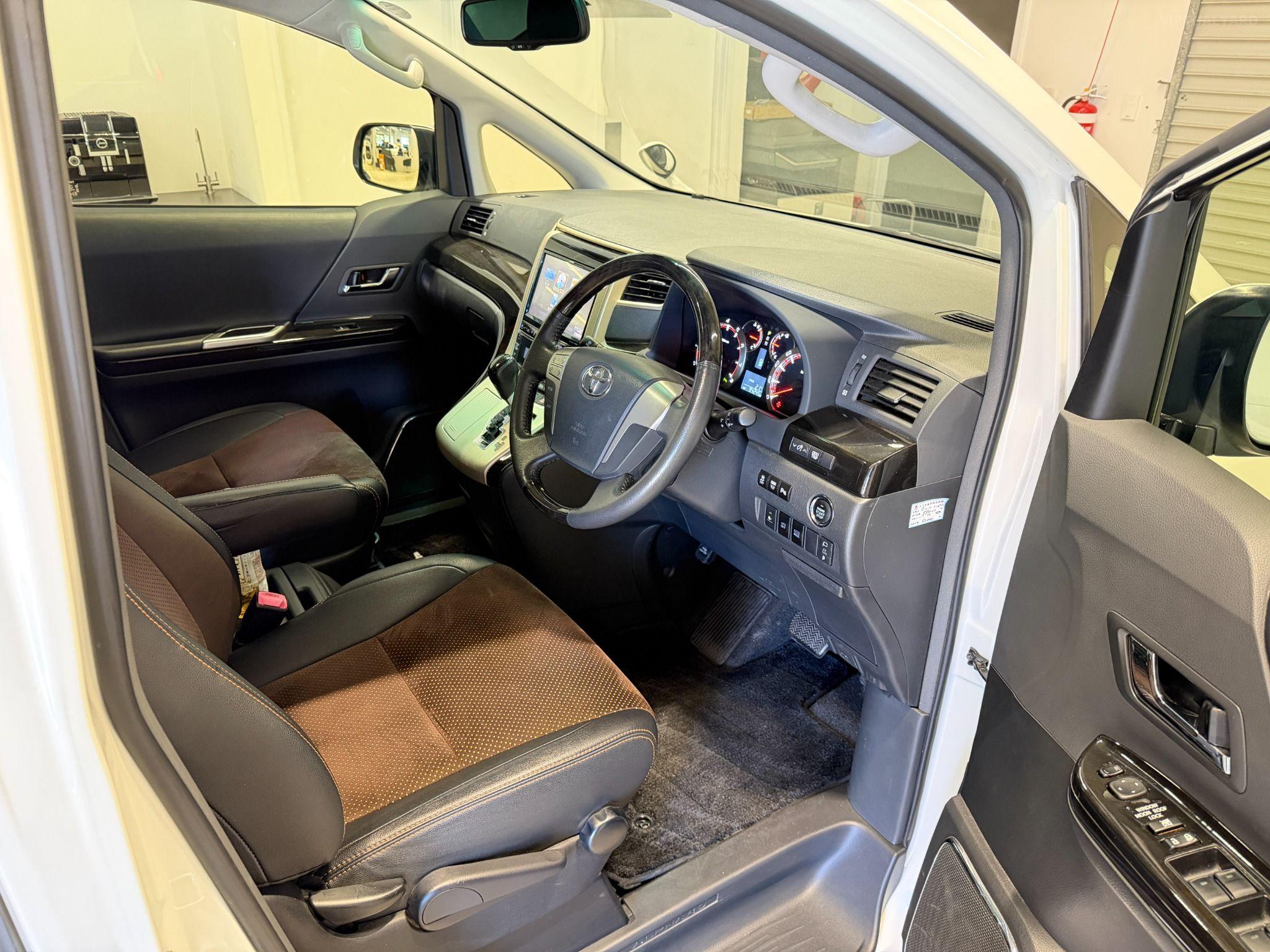 2013 TOYOTA ALPHARD V6 GGH20