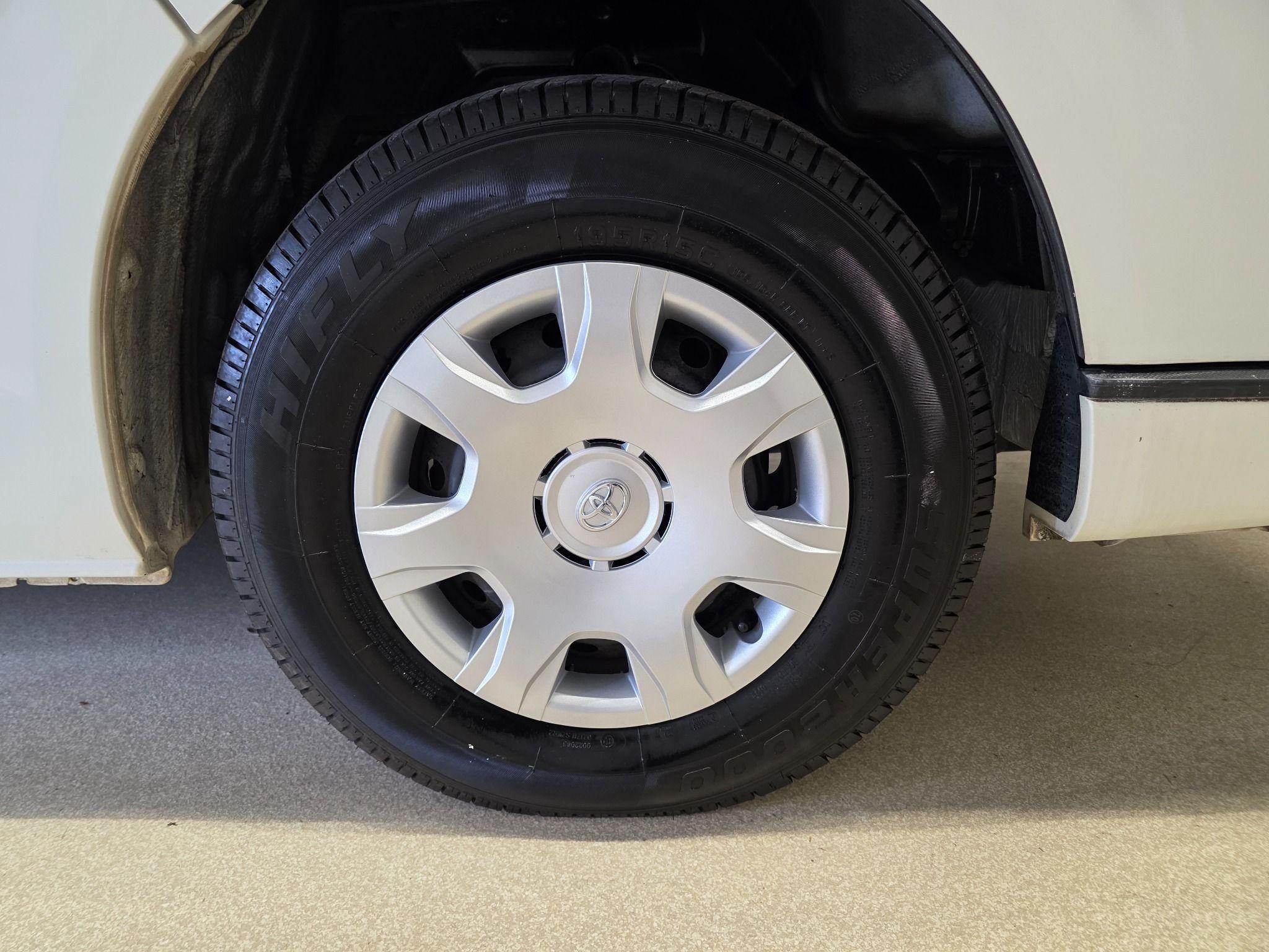 2013 TOYOTA HIACE SLWB Welcab TRH223