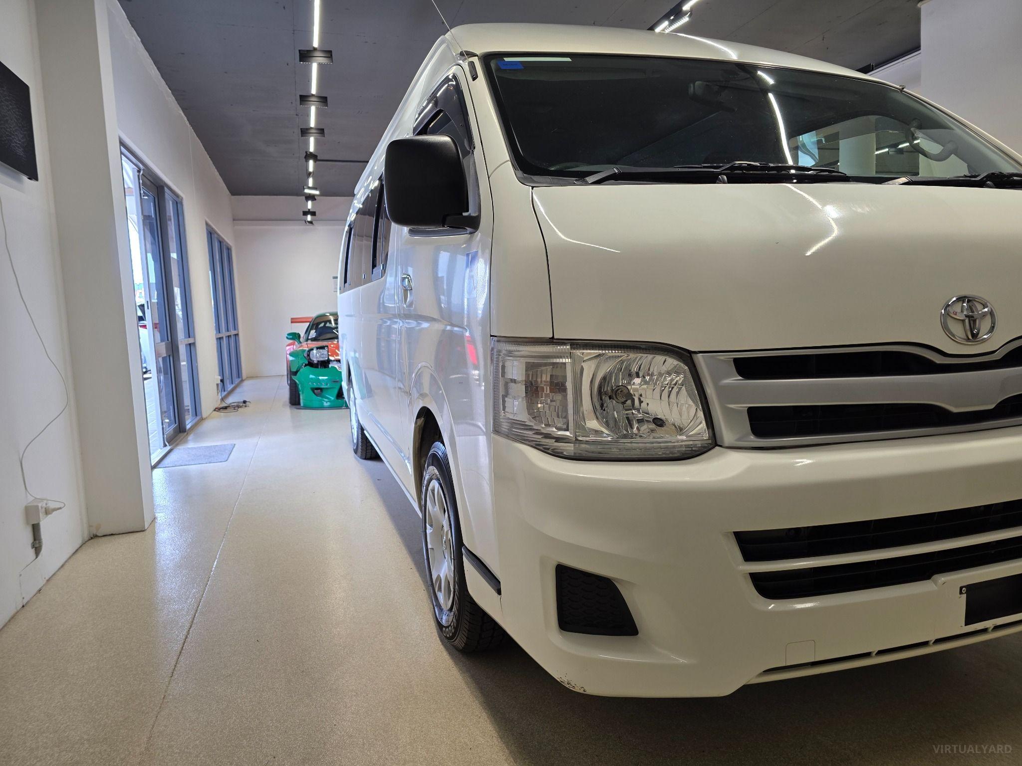 2013 TOYOTA HIACE SLWB Welcab TRH223