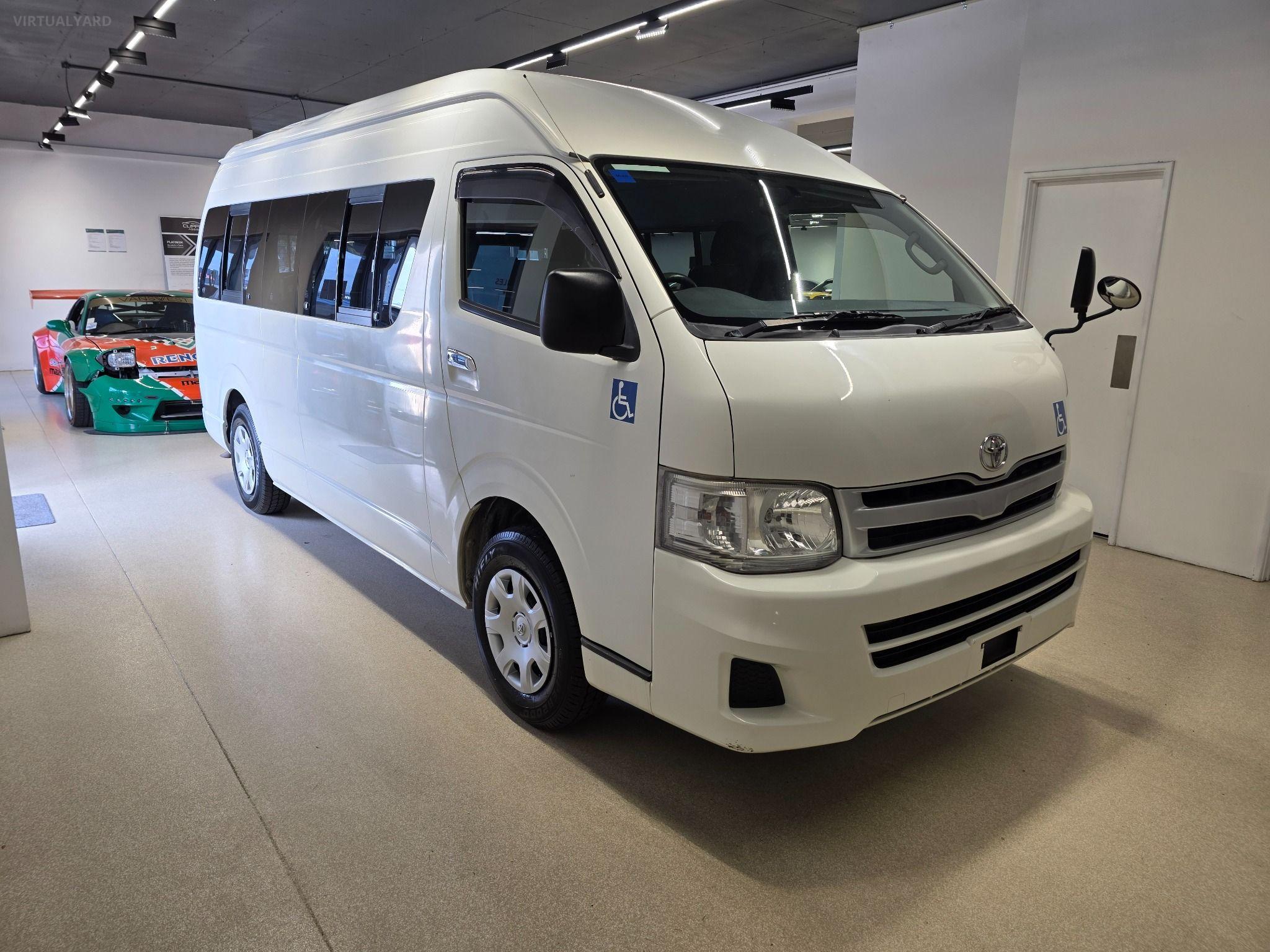 2013 TOYOTA HIACE SLWB Welcab TRH223