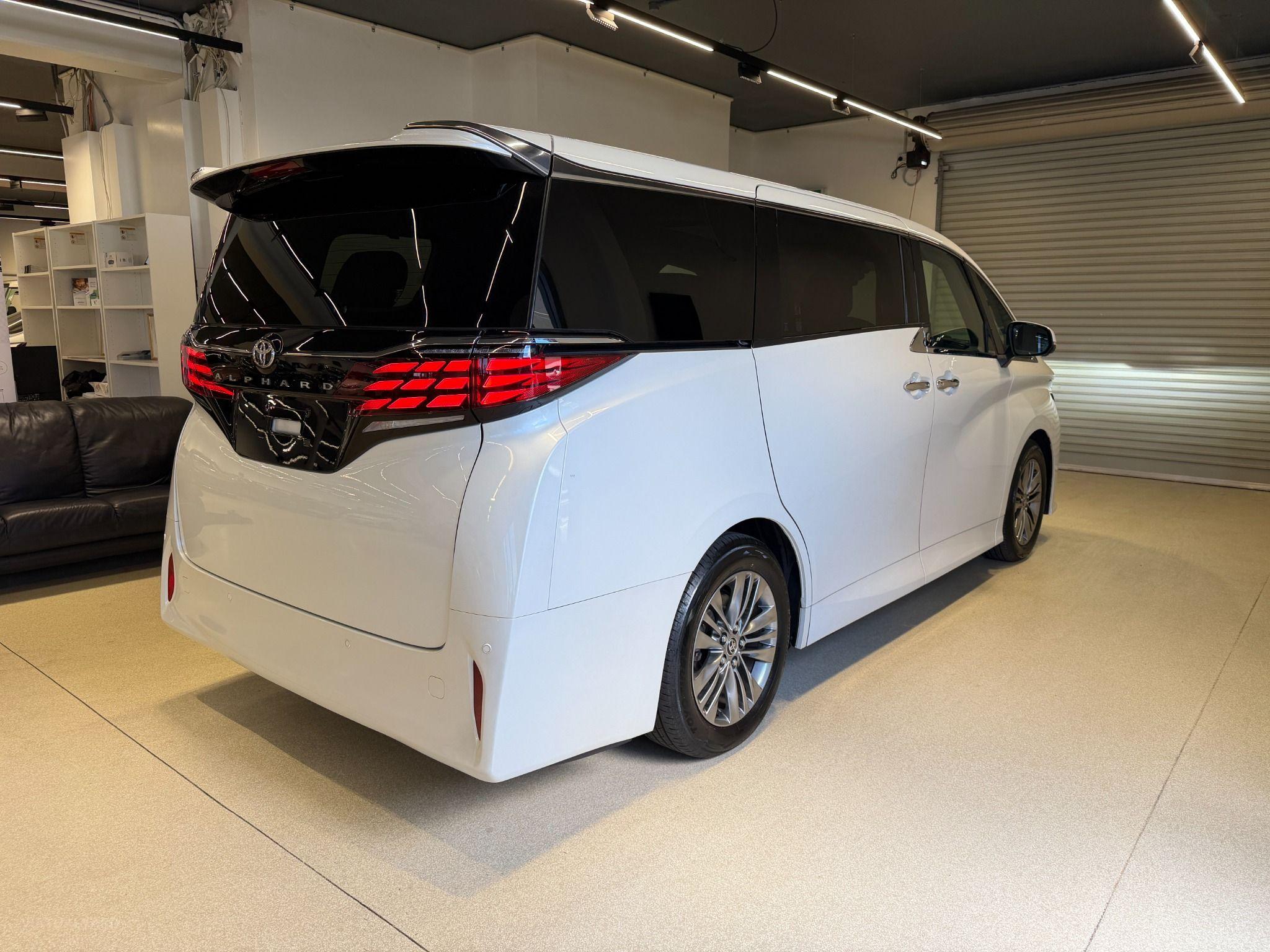 2023 TOYOTA ALPHARD AWD AGH45