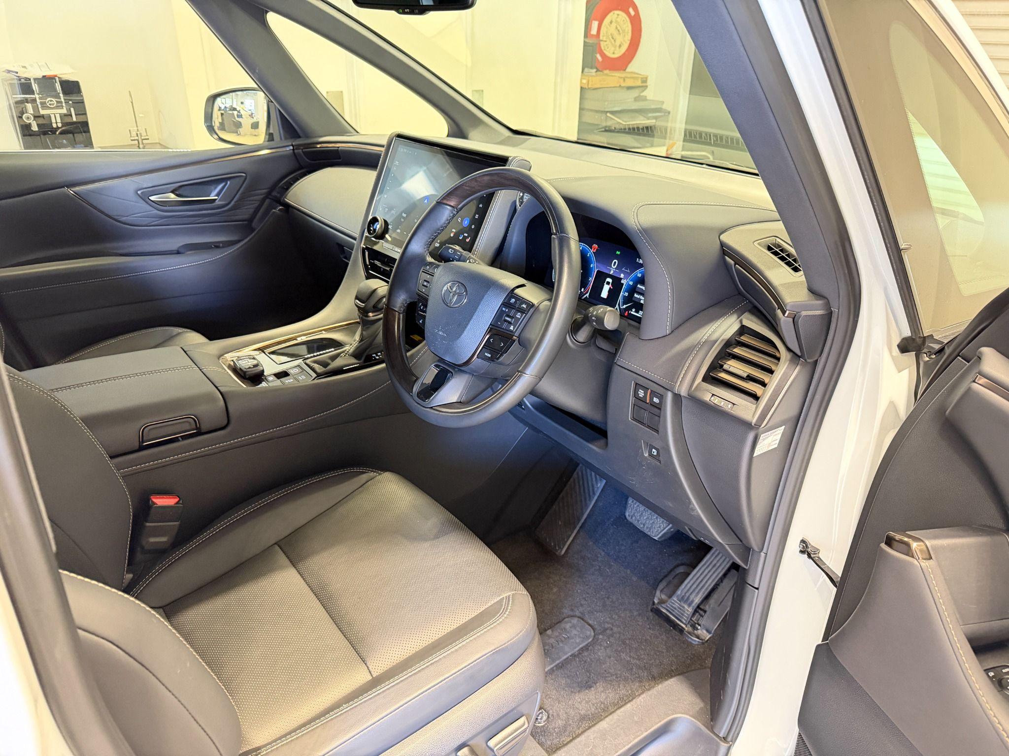 2023 TOYOTA ALPHARD AWD AGH45