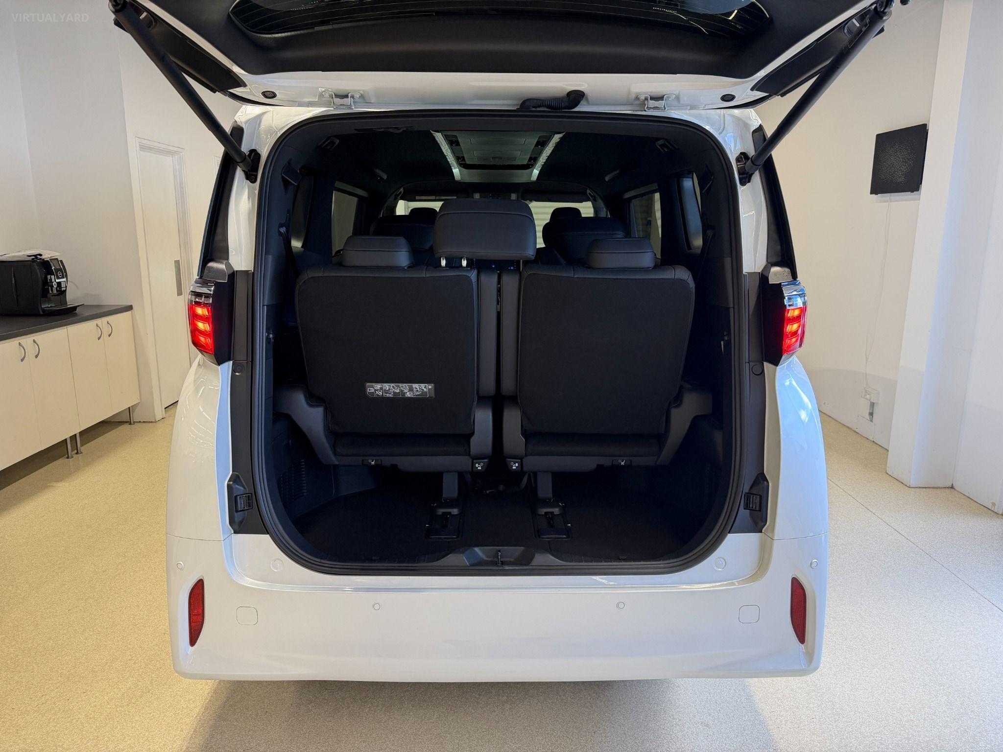 2023 TOYOTA ALPHARD AWD AGH45