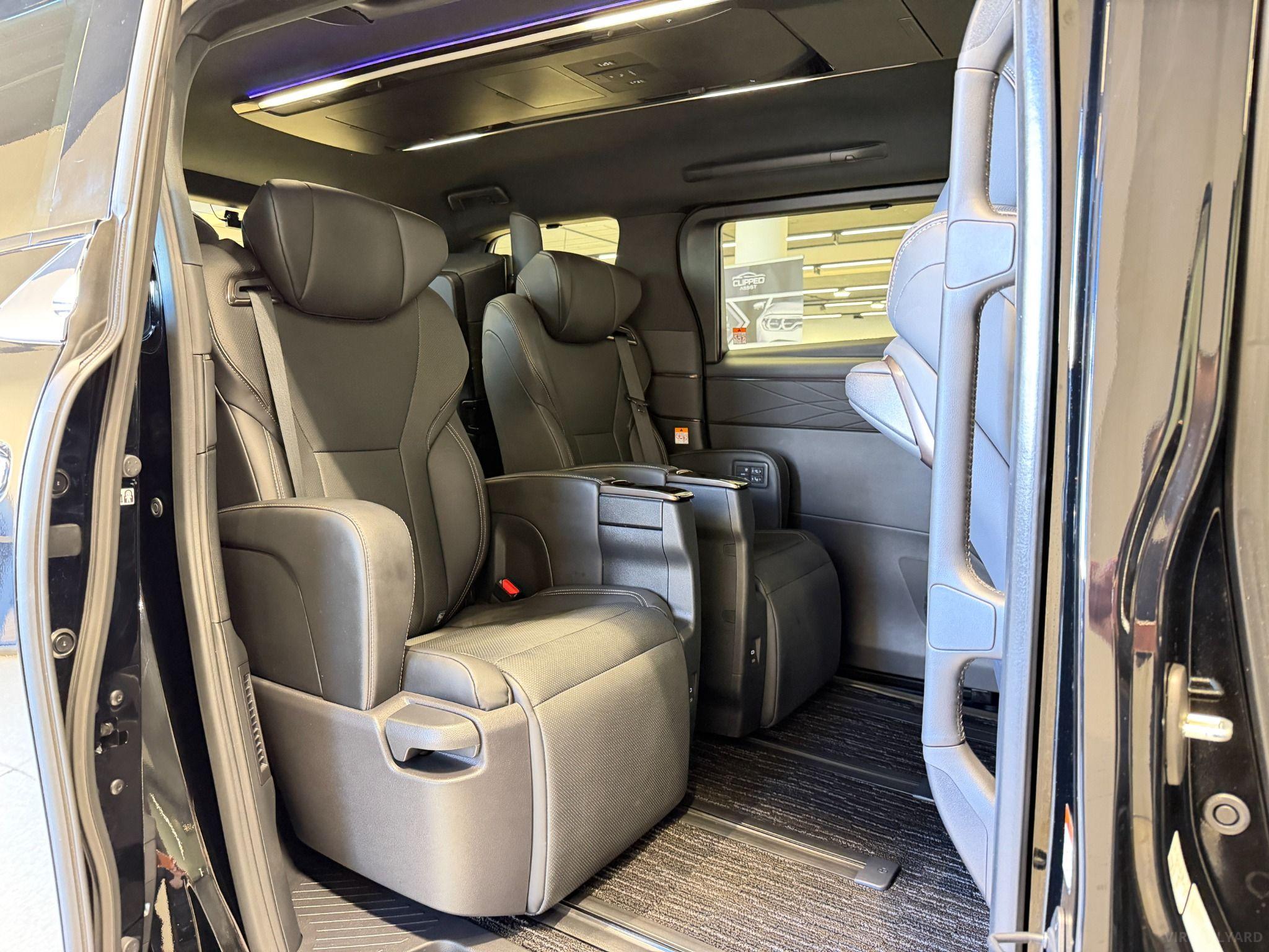 2024 TOYOTA ALPHARD Z AGH40