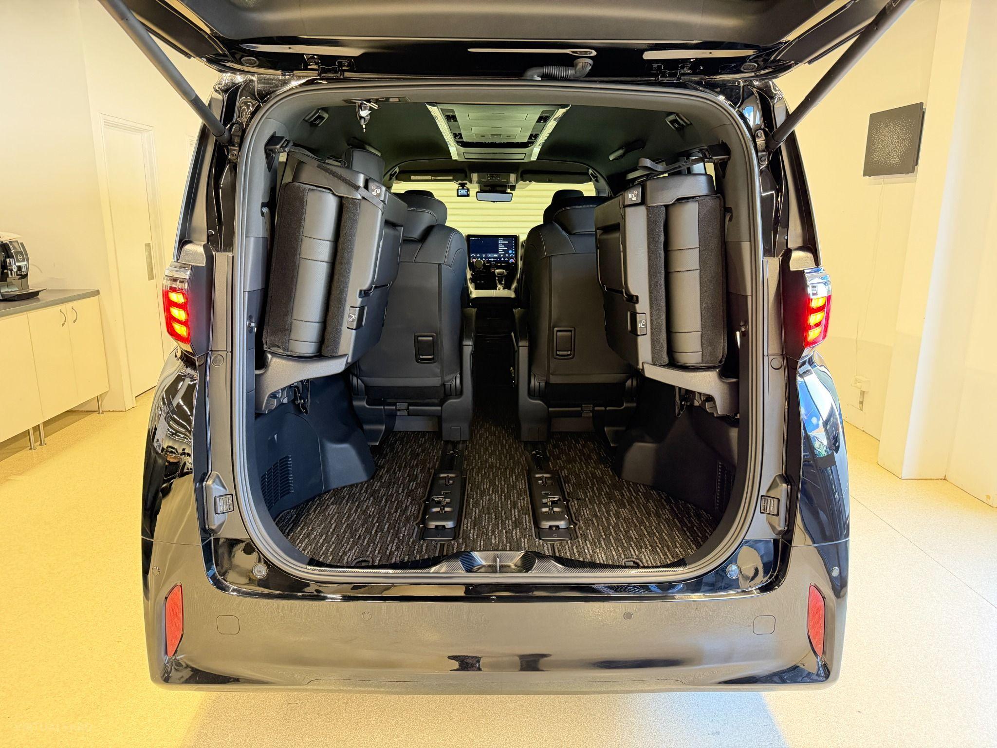 2024 TOYOTA ALPHARD Z AGH40