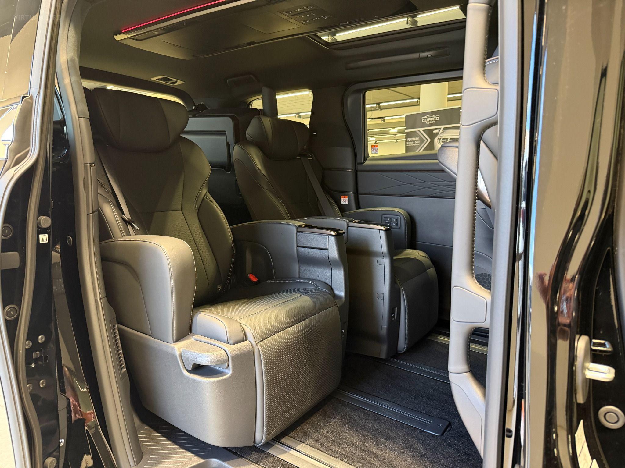 2024 TOYOTA ALPHARD HYBRID AAHH40