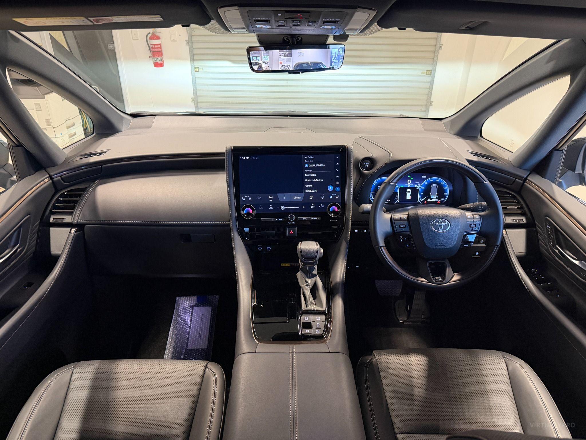 2024 TOYOTA ALPHARD HYBRID AAHH40