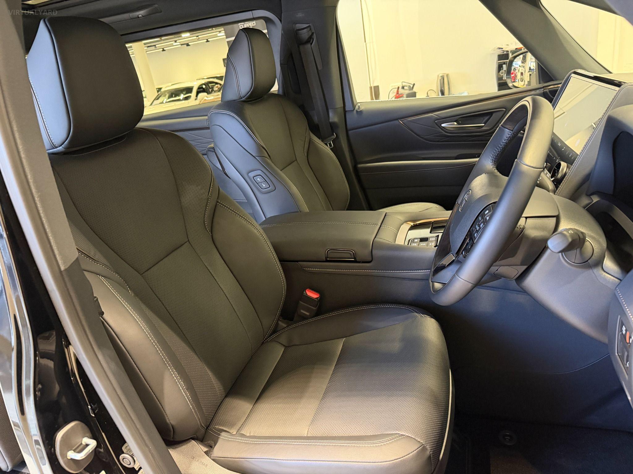 2024 TOYOTA ALPHARD HYBRID AAHH40