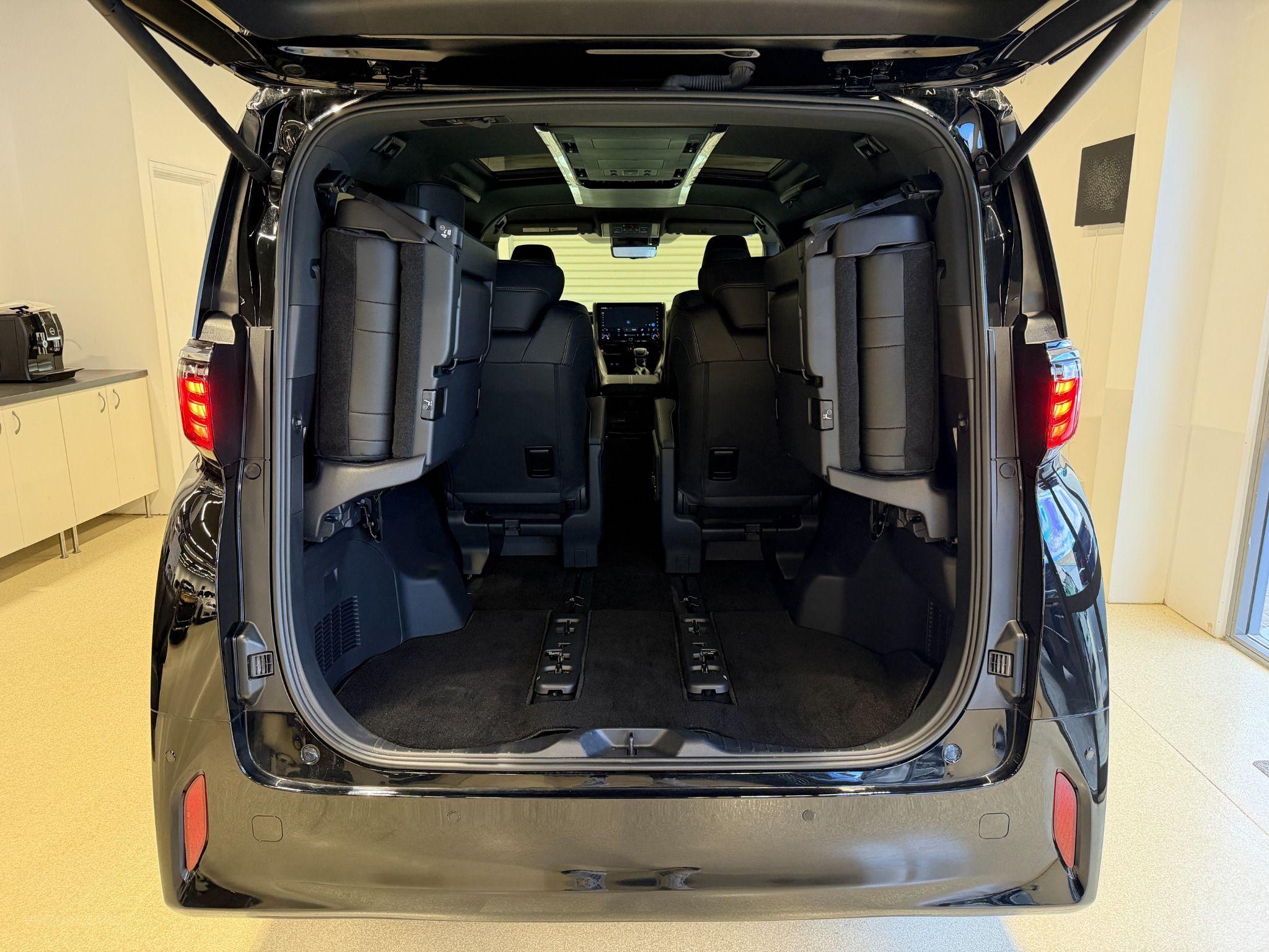 2024 TOYOTA ALPHARD HYBRID AAHH40