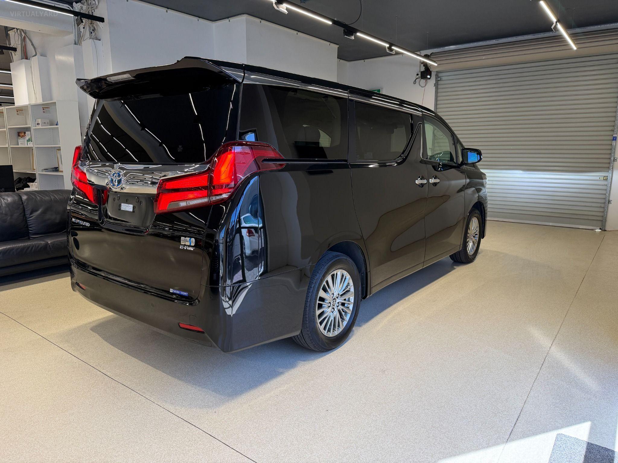 2022 TOYOTA ALPHARD HYBRID AWD AYH30