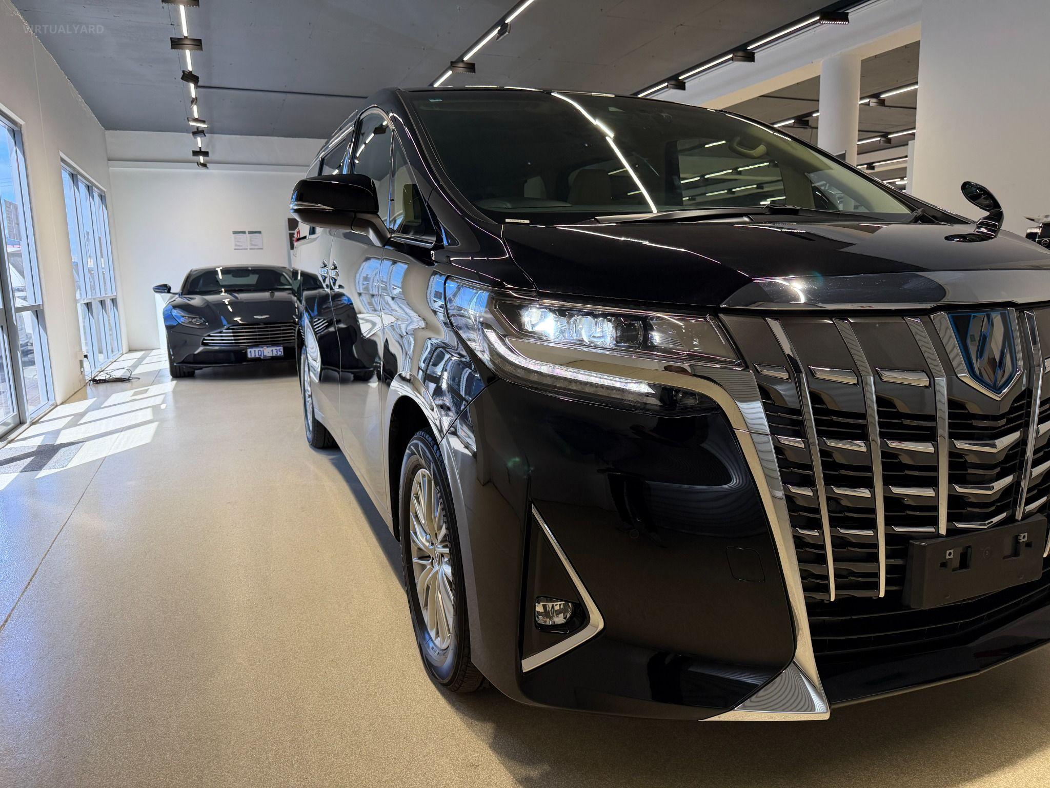 2022 TOYOTA ALPHARD HYBRID AWD AYH30