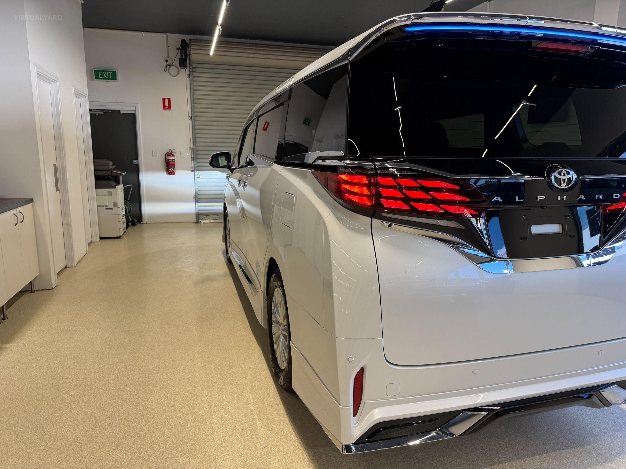 2023 TOYOTA ALPHARD HYBRID WELCAB AAHH40