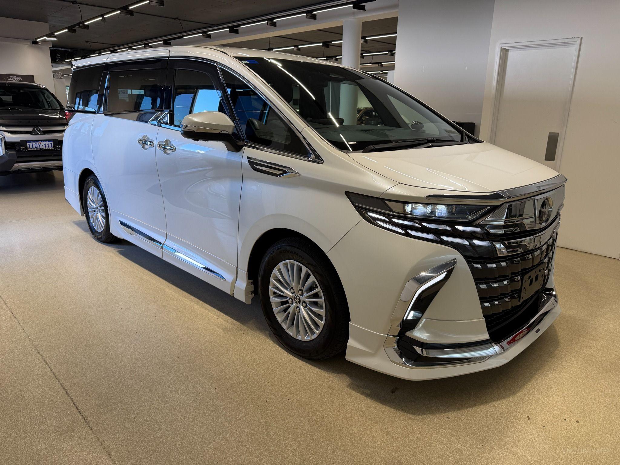 2023 TOYOTA ALPHARD HYBRID WELCAB AAHH40