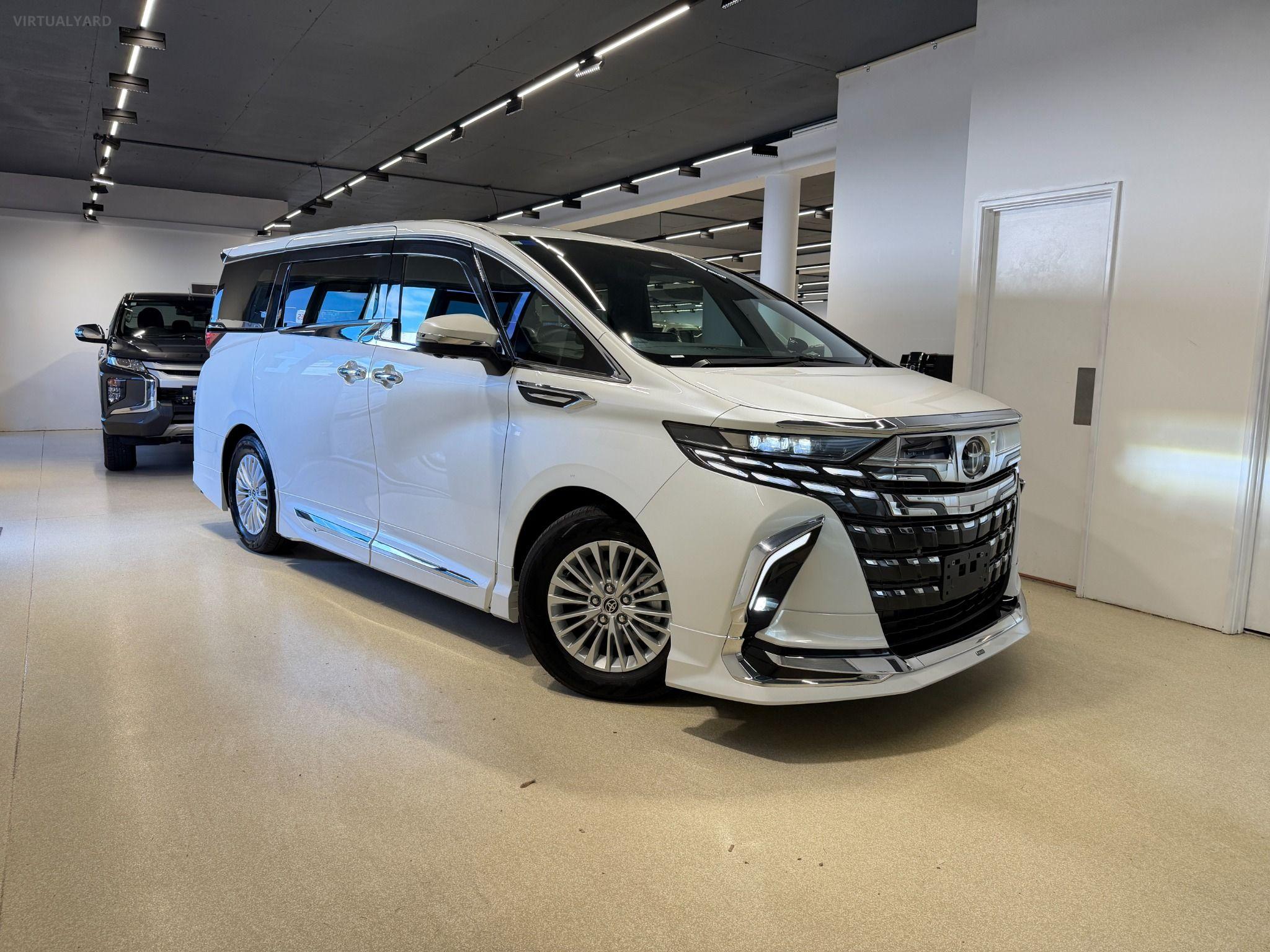 2023 TOYOTA ALPHARD HYBRID WELCAB AAHH40