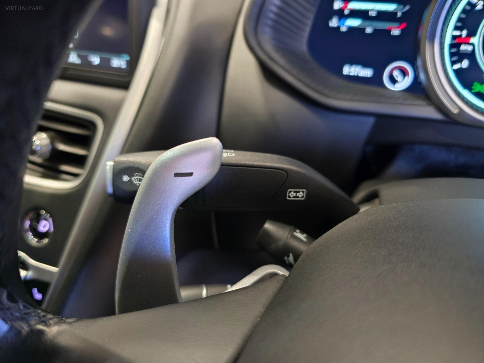 2017 ASTON MARTIN DB11 V12 Twin Turbo Launch Edition MY17