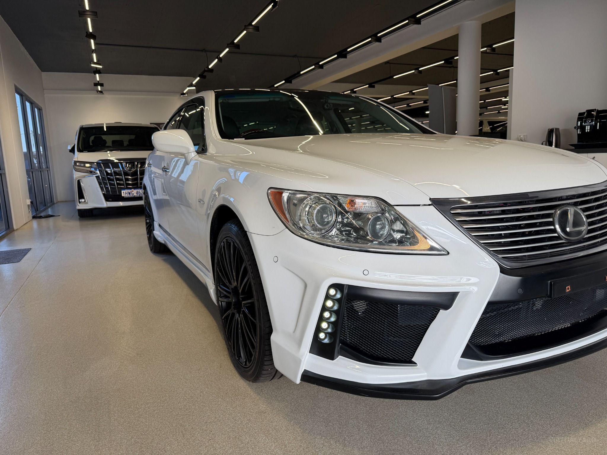 2006 LEXUS LS460 RWD USF40