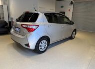 2019 TOYOTA VITZ HYBRID F 2WD NHP130
