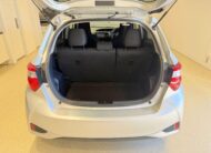 2019 TOYOTA VITZ HYBRID F 2WD NHP130