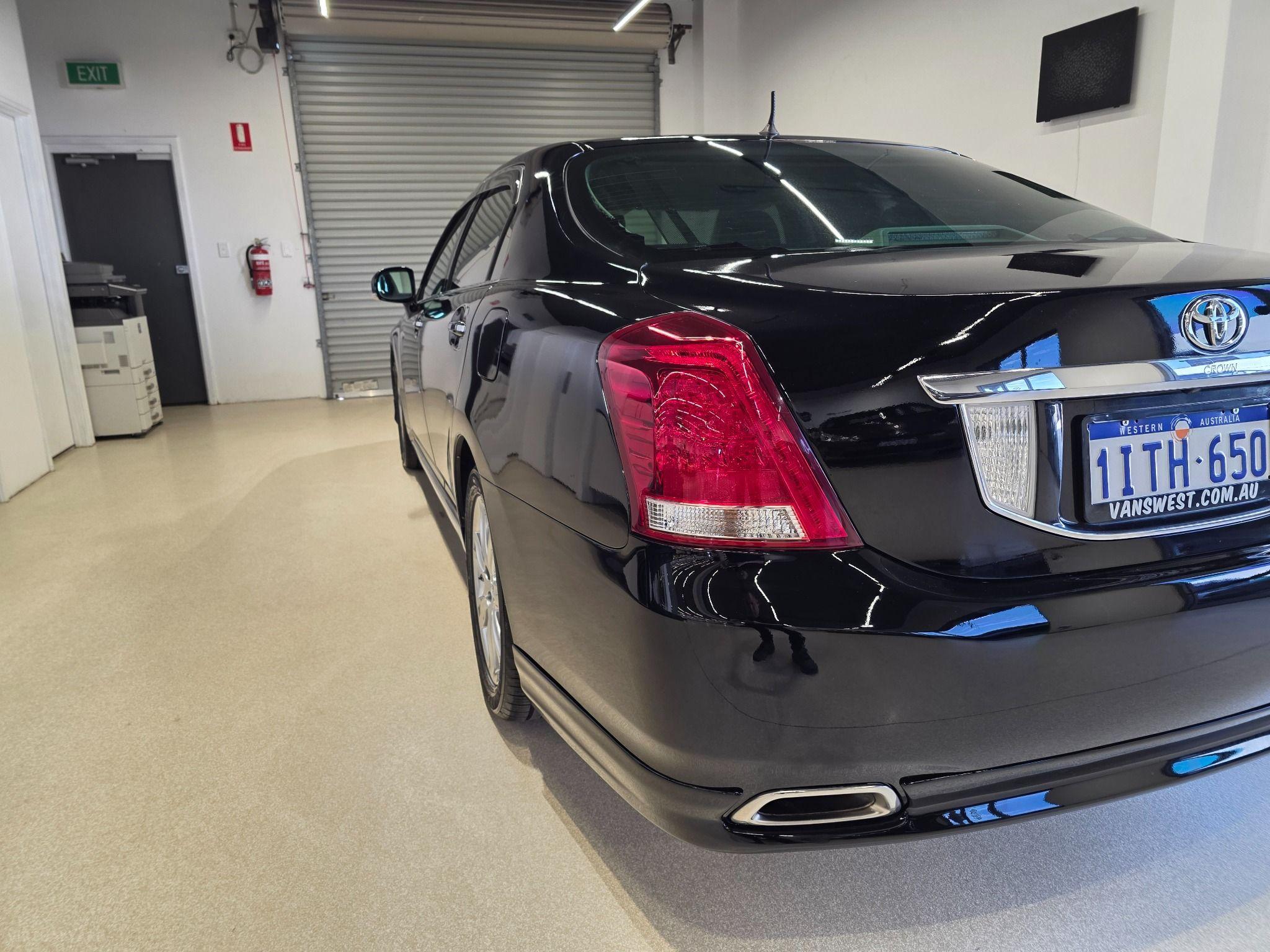 2009 TOYOTA CROWN MAJESTA V8 C-TYPE