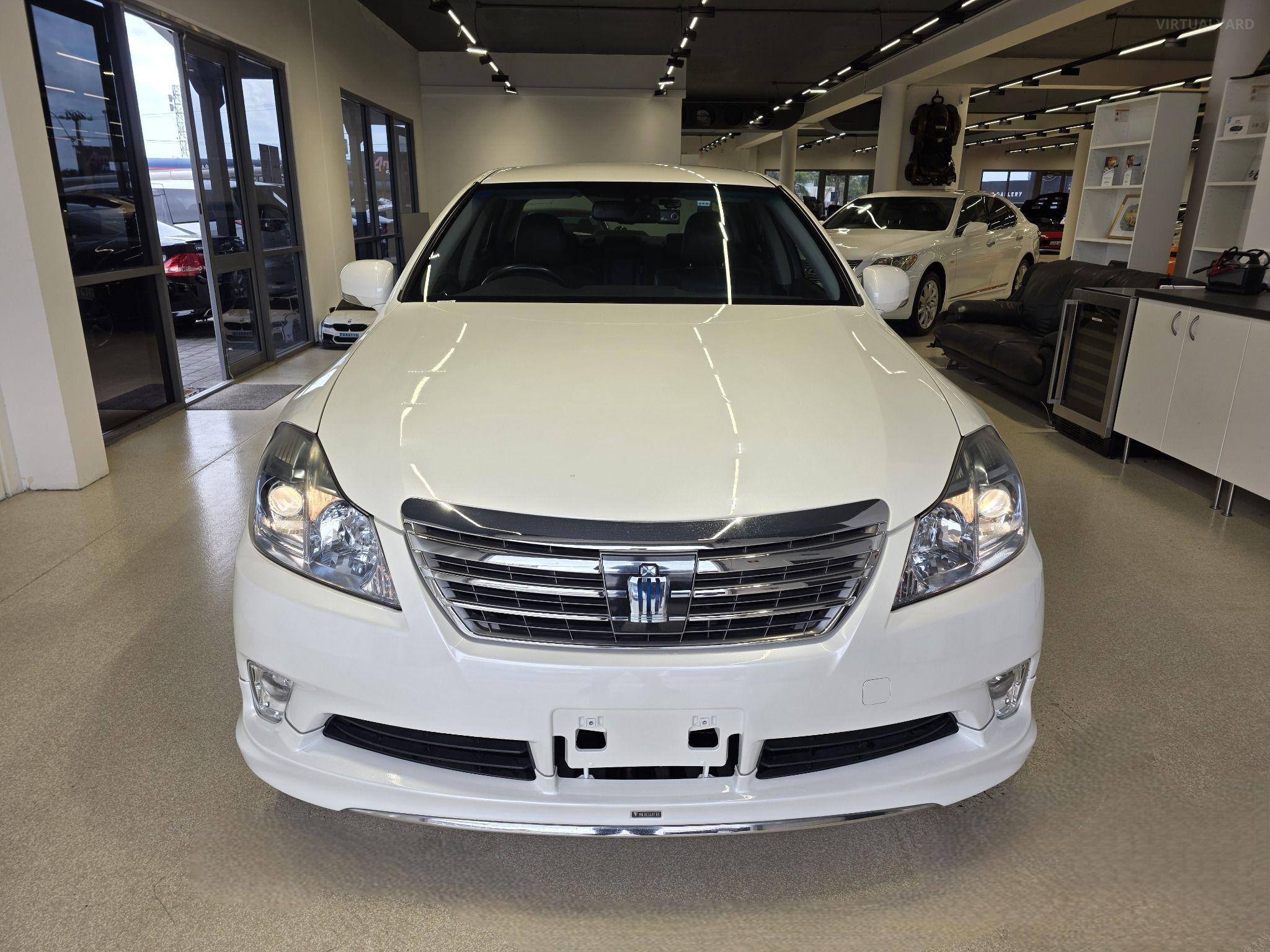 2012 Toyota Crown HYBRID G-PKG GWS204