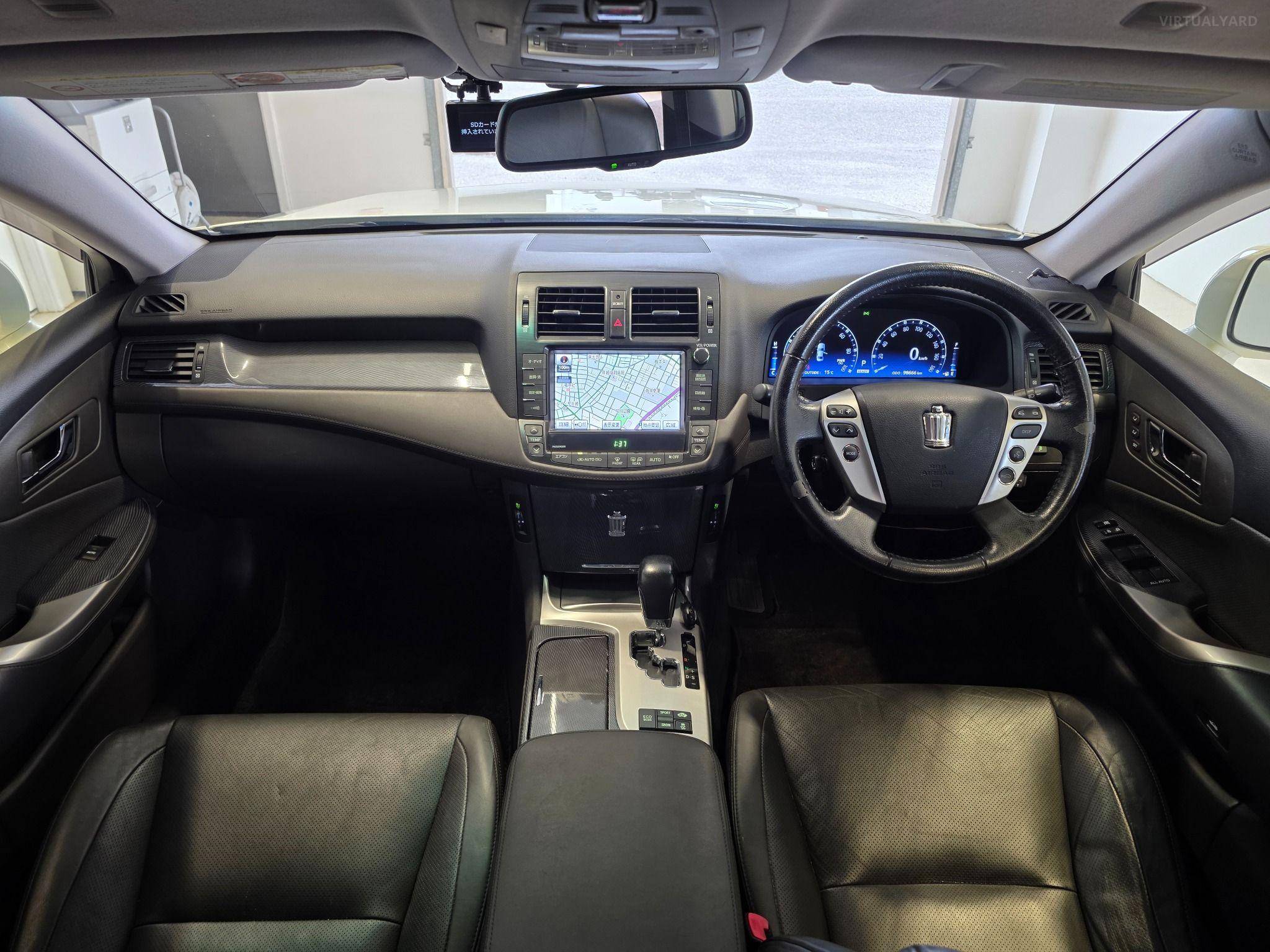 2012 Toyota Crown HYBRID G-PKG GWS204