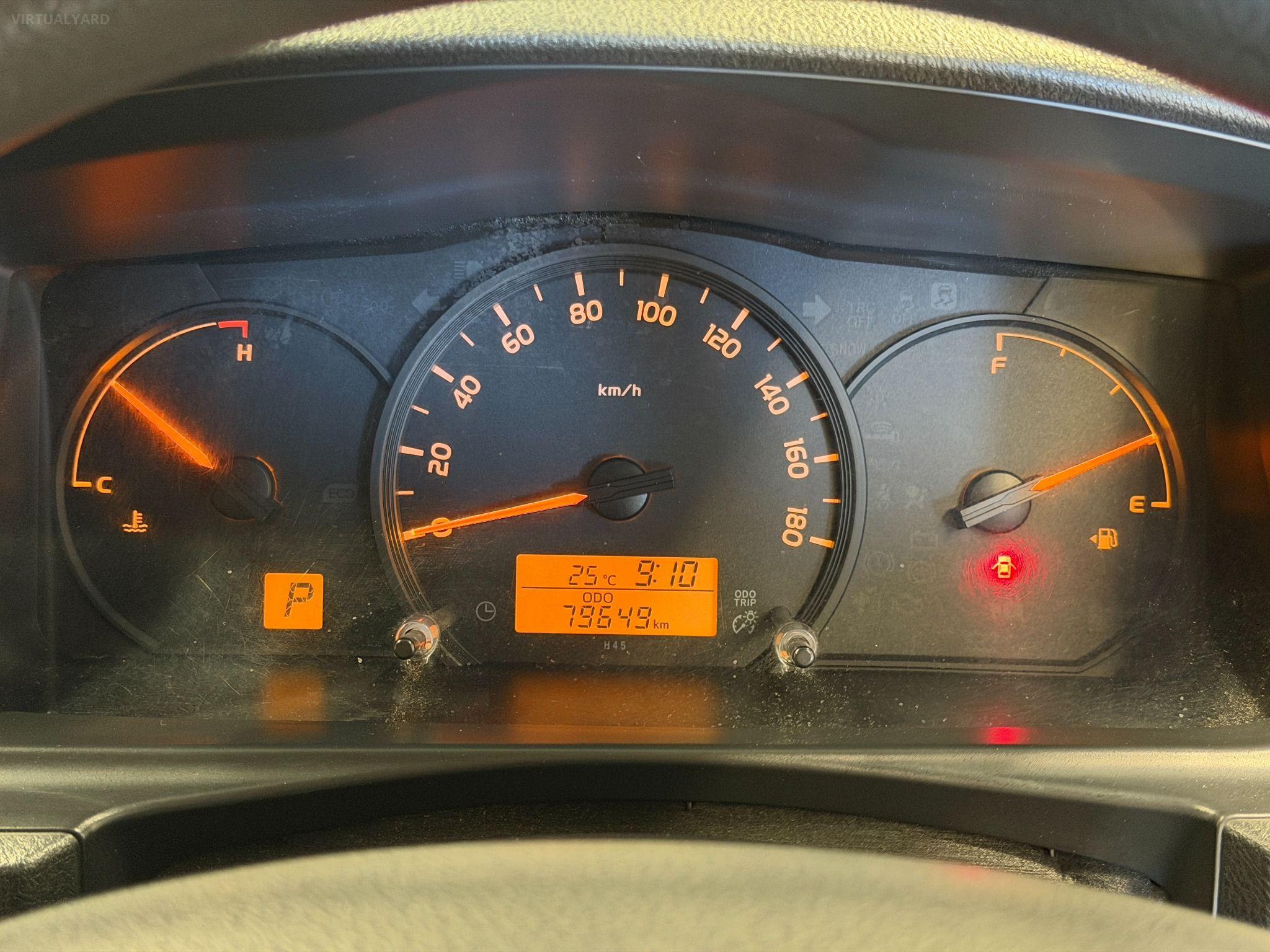 2017 TOYOTA HIACE Welcab TRH200