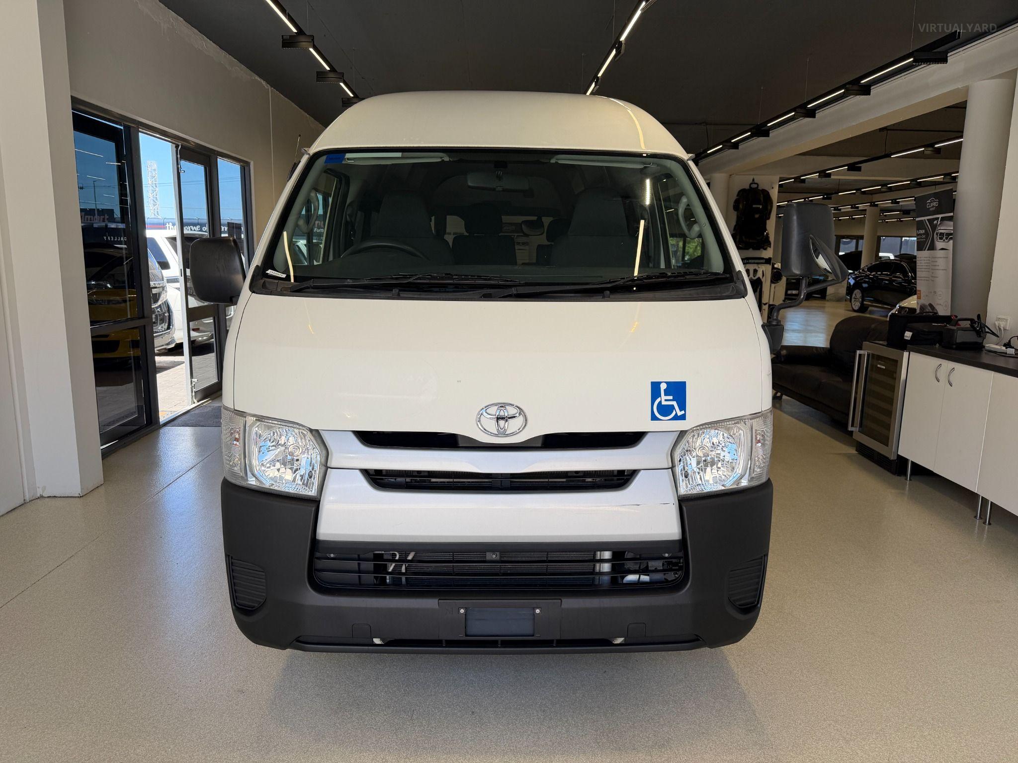 2017 TOYOTA HIACE Welcab TRH200